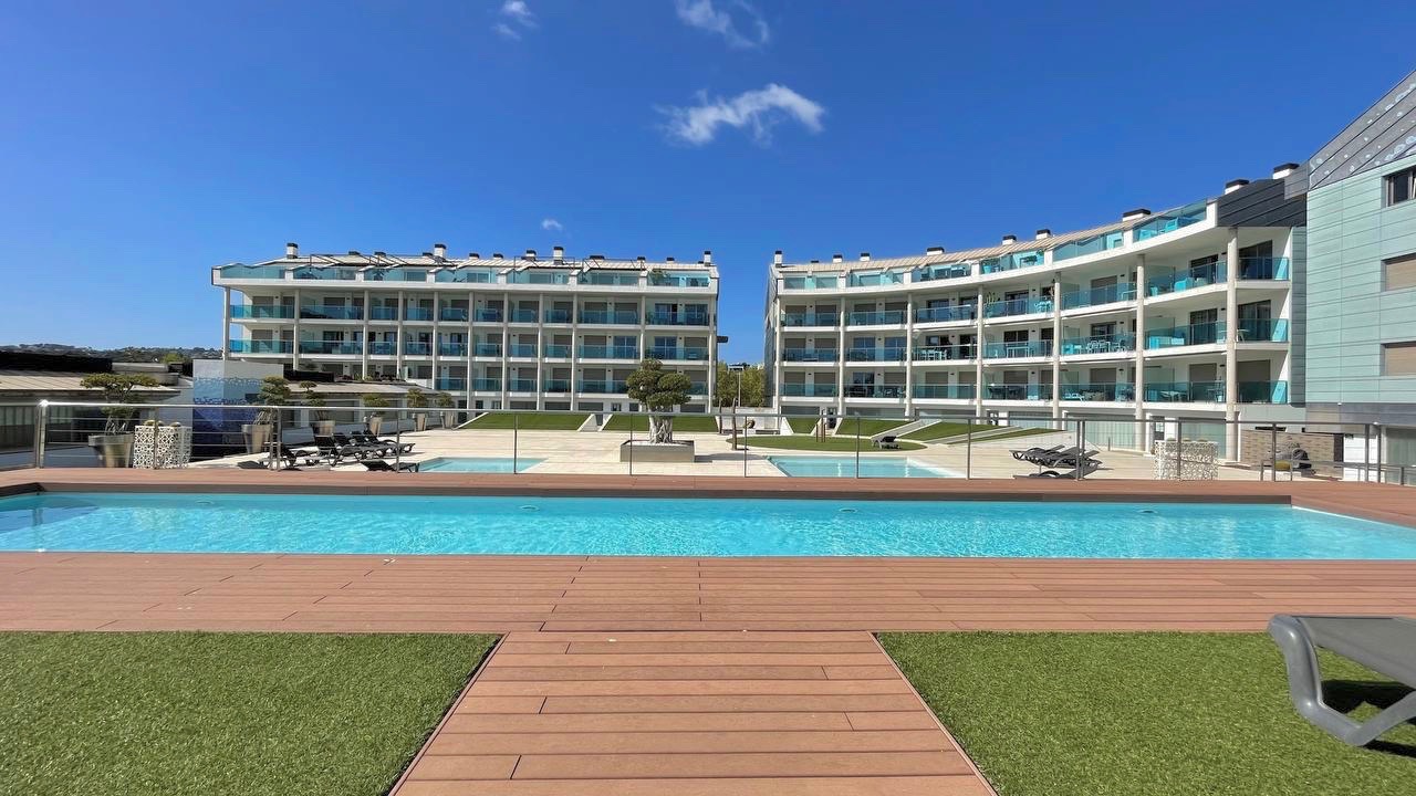 Appartement te koop met zeezicht in Playa del Arenal - Javea