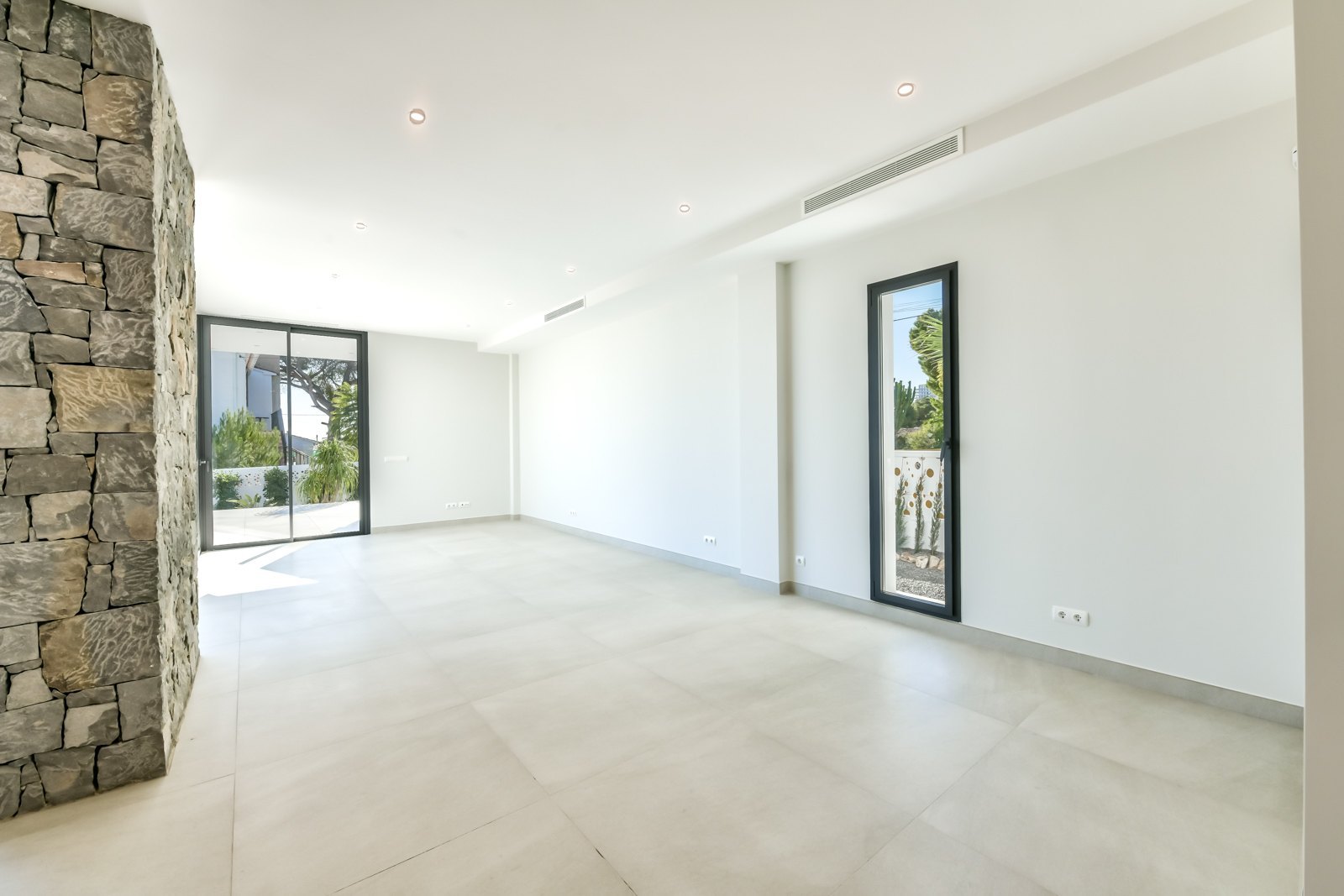 Moderne stijl luxe villa te koop in Calpe - Costa Blanca