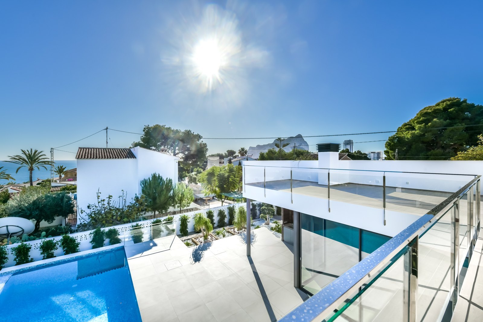 Moderne stijl luxe villa te koop in Calpe - Costa Blanca